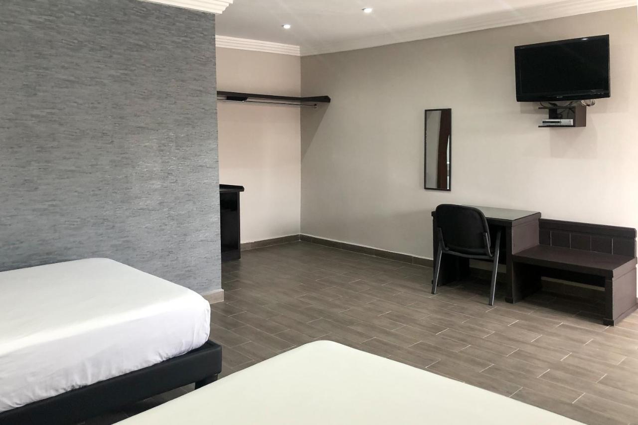 Capital O Palms Hotel, Acuna Ciudad Acuña Eksteriør bilde