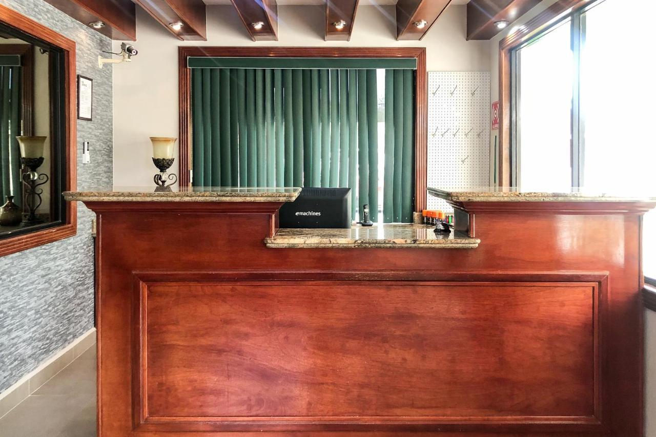 Capital O Palms Hotel, Acuna Ciudad Acuña Eksteriør bilde
